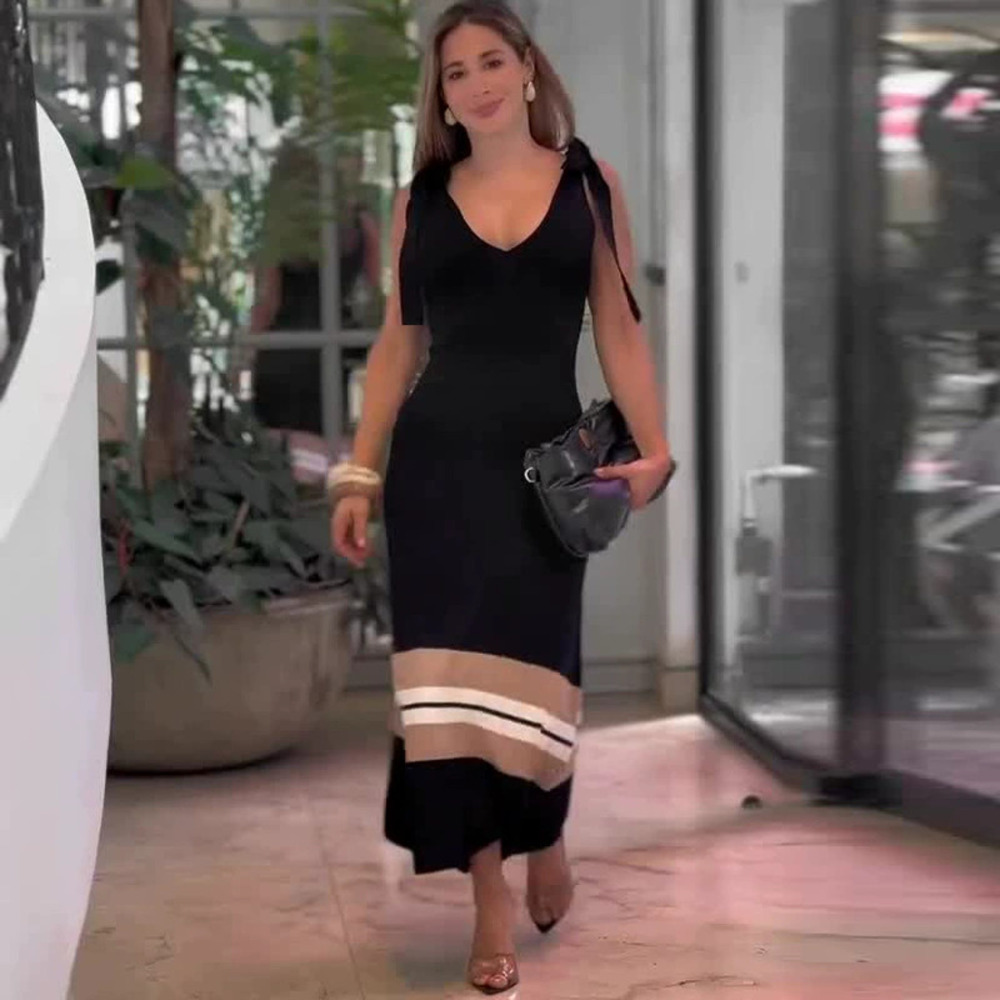 Forever 21 Spaghetti Strap Sleeveless Black Summer Casual Fitted Long Dress